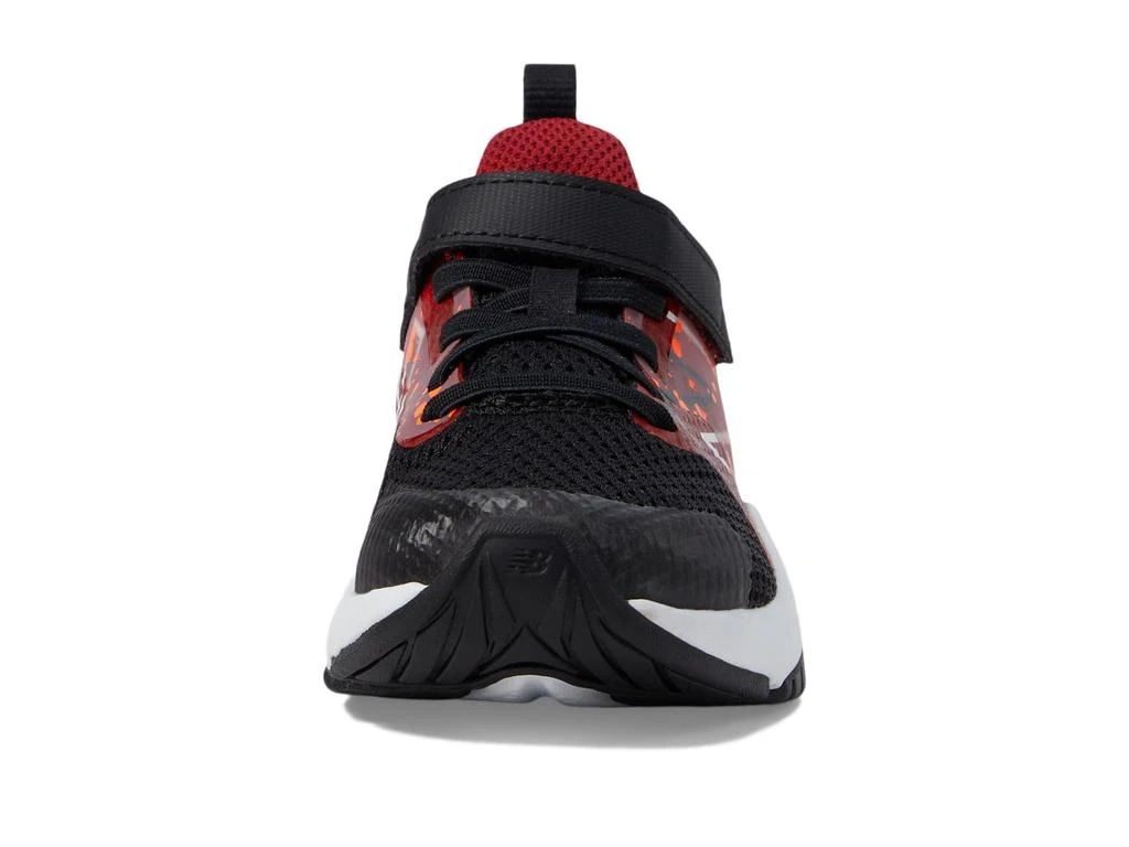 商品New Balance|Rave Run v2 Bungee Lace with Hook-and-Loop Top Strap (Little Kid/Big Kid),价格¥379,第3张图片详细描述