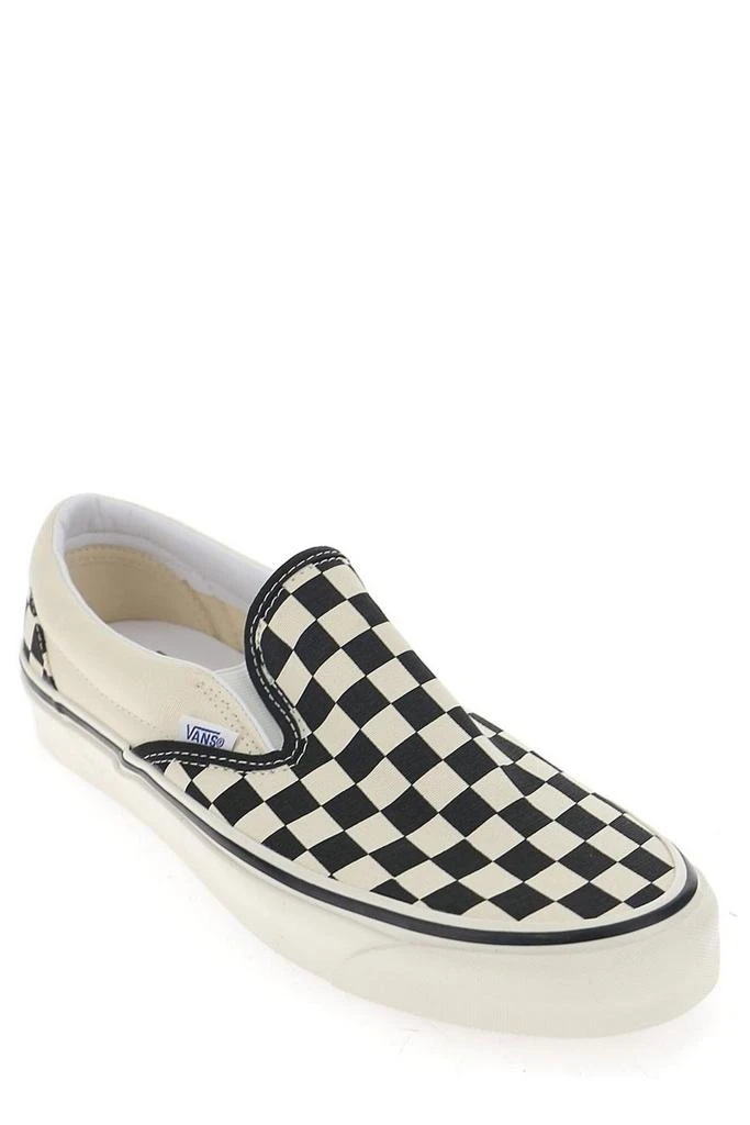 商品Vans|Vans Classic Slip-On 98 Sneakers,价格¥404,第2张图片详细描述