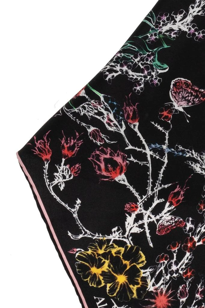 商品Alexander McQueen|Alexander McQueen Graphic Printed Pointed-Tip Scarf,价格¥1333,第2张图片详细描述