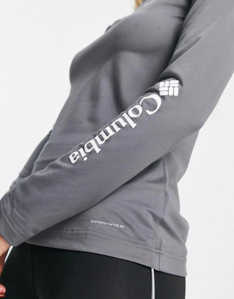 商品Columbia|Columbia Running trail run performance long sleeve top in grey,价格¥288,第3张图片详细描述
