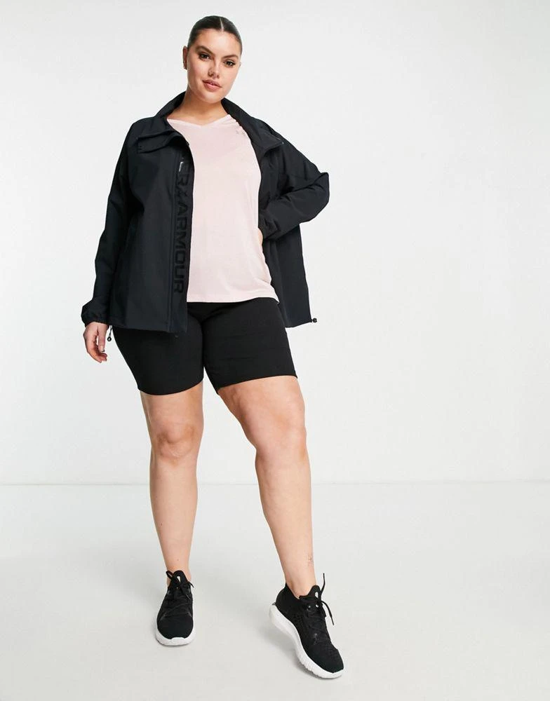 商品Under Armour|Under Armour Plus Rush woven jacket in black,价格¥353,第4张图片详细描述