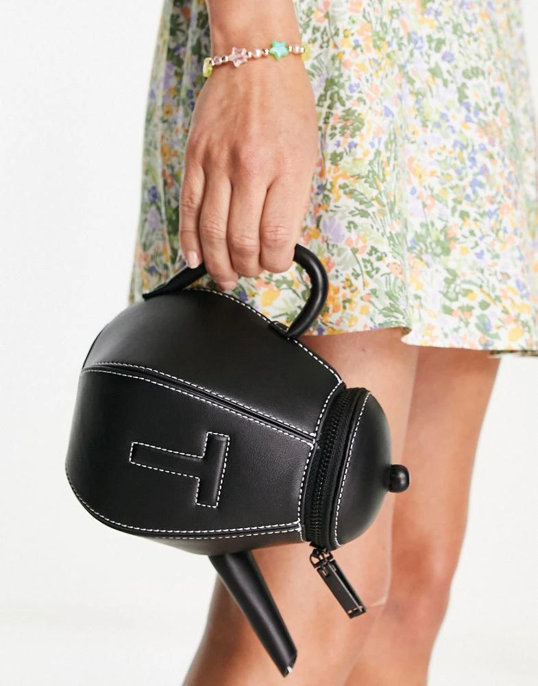 商品Ted Baker London|Ted Baker Teapott cross body bag in black,价格¥737,第4张图片详细描述