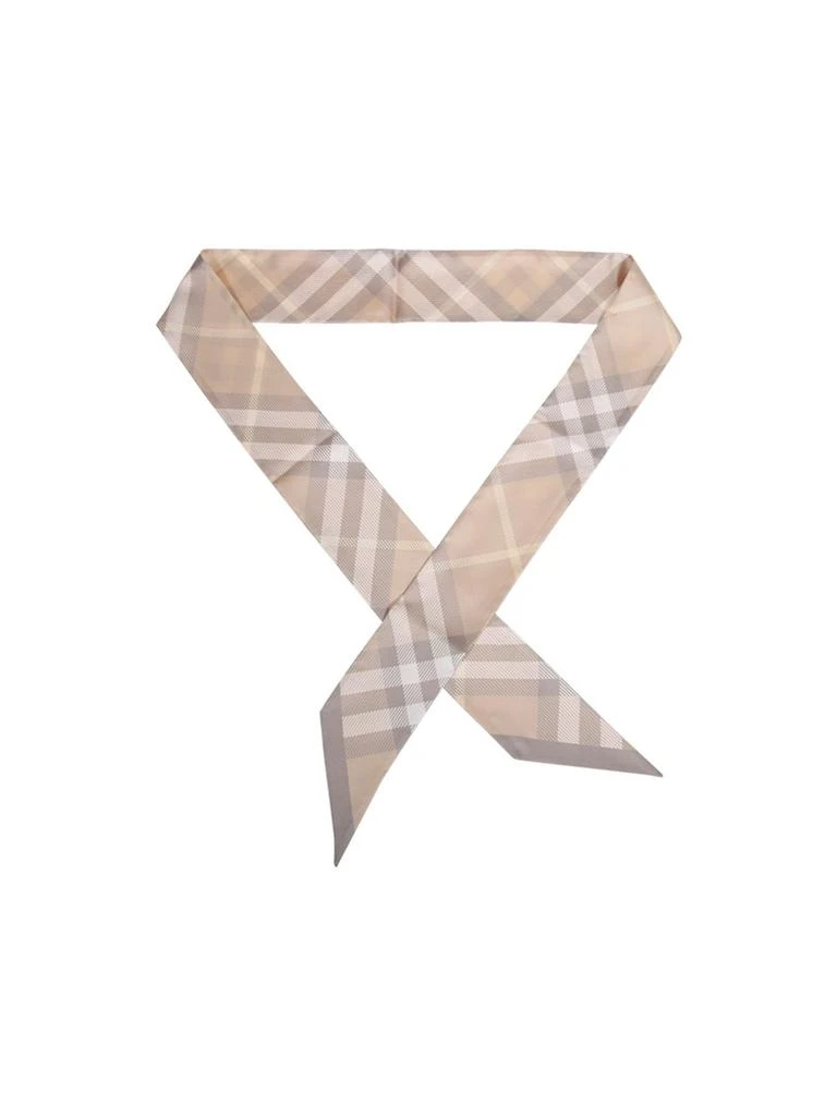 商品Burberry|Burberry Nova Checked Scarf,价格¥1174,第2张图片详细描述