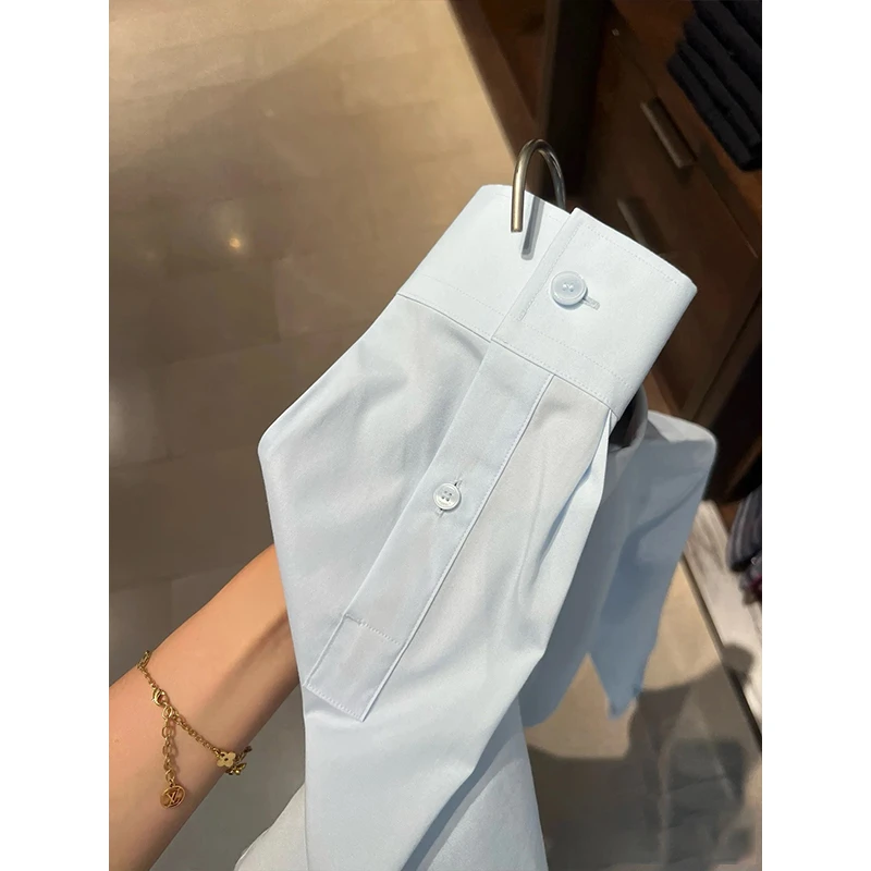 Burberry/博柏利 男士浅蓝色棉质纯色单排扣长袖衬衫 商品