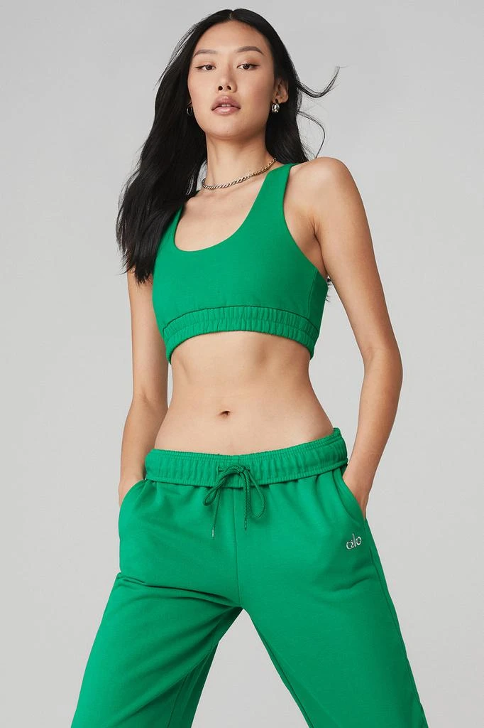 商品Alo|Scoop Neck Sweatshirt Bra - Green Emerald,价格¥289,第1张图片