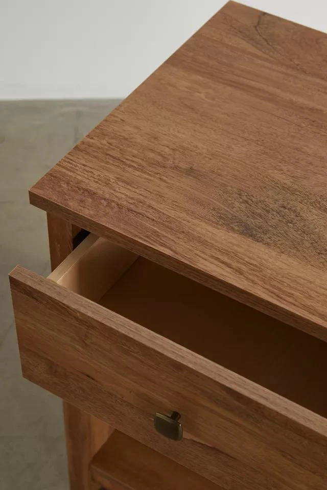 商品Urban Outfitters|Harlow Nightstand,价格¥1112,第4张图片详细描述