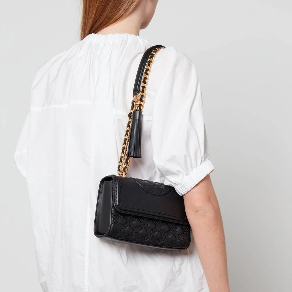 商品Tory Burch|Tory Burch Fleming Leather Small Shoulder Bag,价格¥6040,第2张图片详细描述