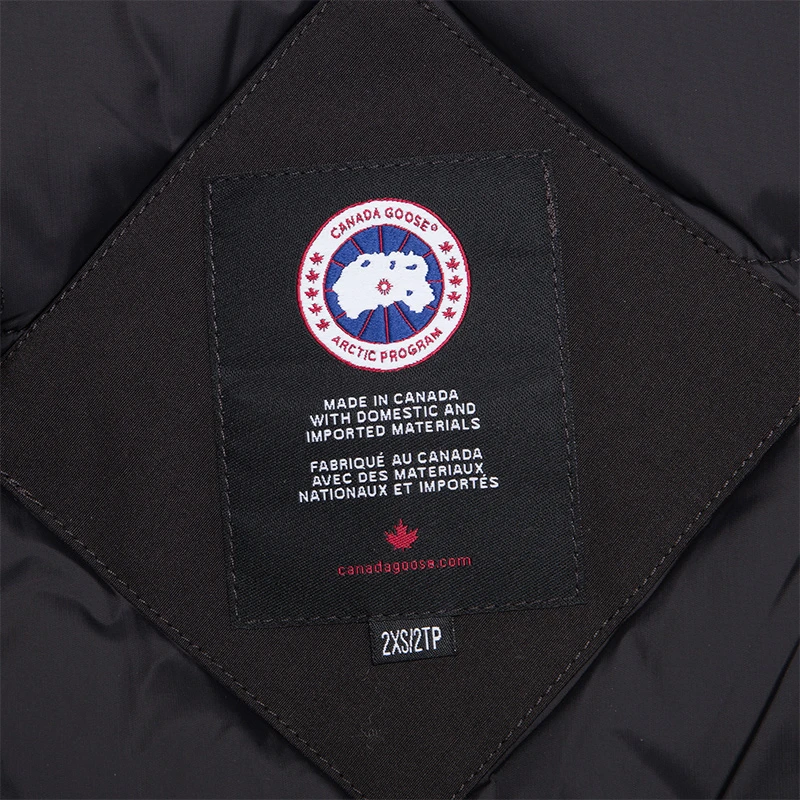 CANADA GOOSE 黑色女士羽绒服 3037L-BLACK 商品