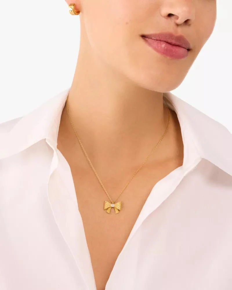 商品Kate Spade|Wrapped In A Bow Mini Pendant,价格¥221,第2张图片详细描述