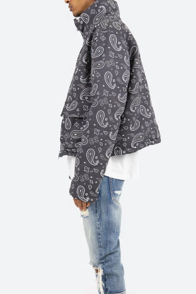 商品MNML|Paisley Cropped Puffer - Black,价格¥739,第5张图片详细描述