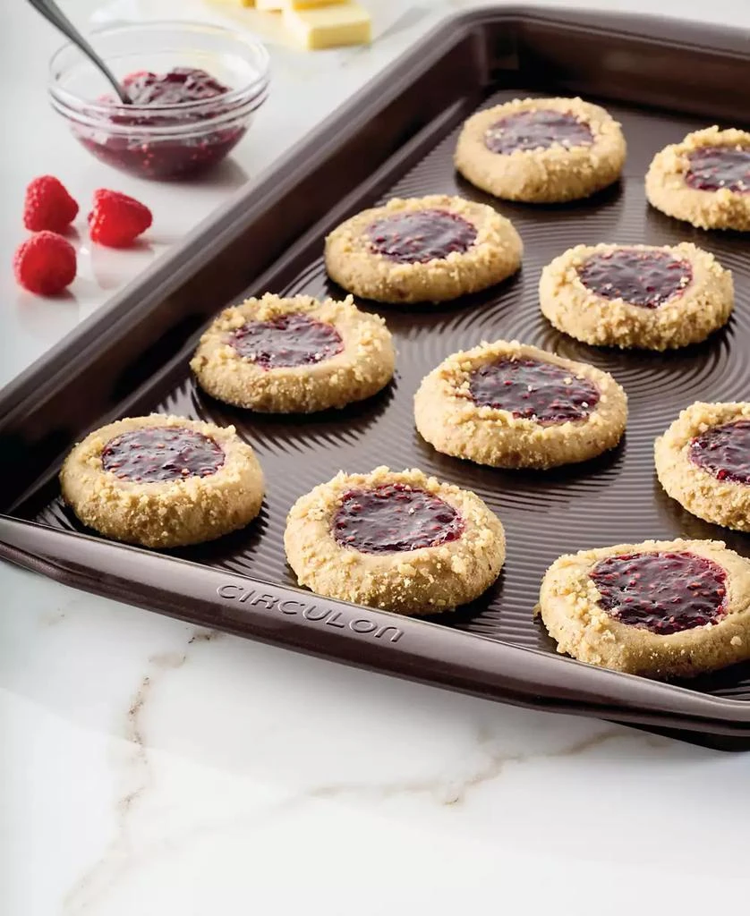 商品Circulon|Symmetry Nonstick Chocolate Brown 11" x 17" Cookie Pan,价格¥102,第5张图片详细描述