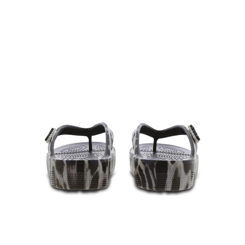 商品Crocs|Crocs Classic Platform Animal Remix Clog - Women Shoes,价格¥191,第3张图片详细描述