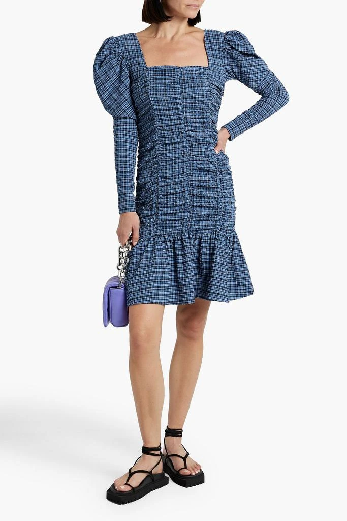 商品Ganni|Ruched checked stretch-seersucker mini dress,价格¥580,第2张图片详细描述