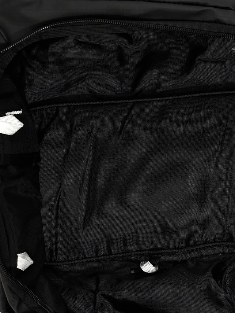 商品The North Face|Base Camp Voyager Backpacks White/Black,价格¥870,第4张图片详细描述