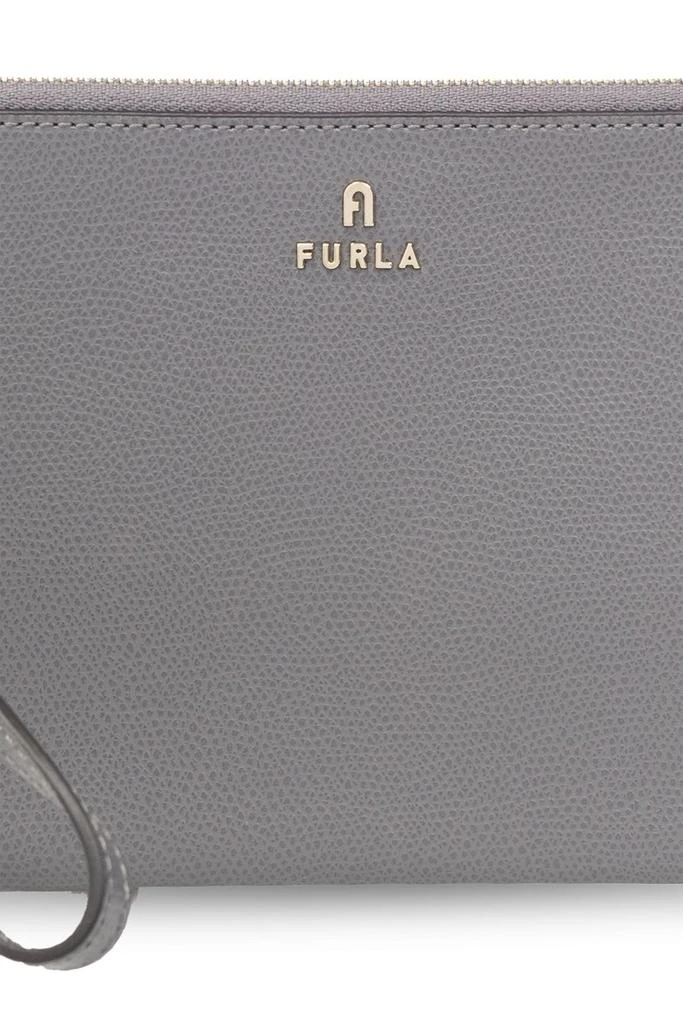 商品Furla|Furla Logo Lettering Camelia Pouch,价格¥669,第5张图片详细描述