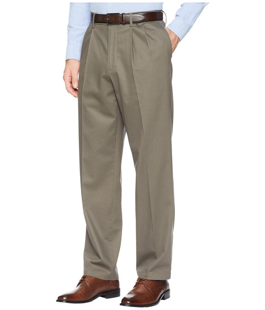 商品Dockers|Classic Fit Signature Khaki Lux Cotton Stretch Pants D3 - Pleated,价格¥304-¥322,第4张图片详细描述