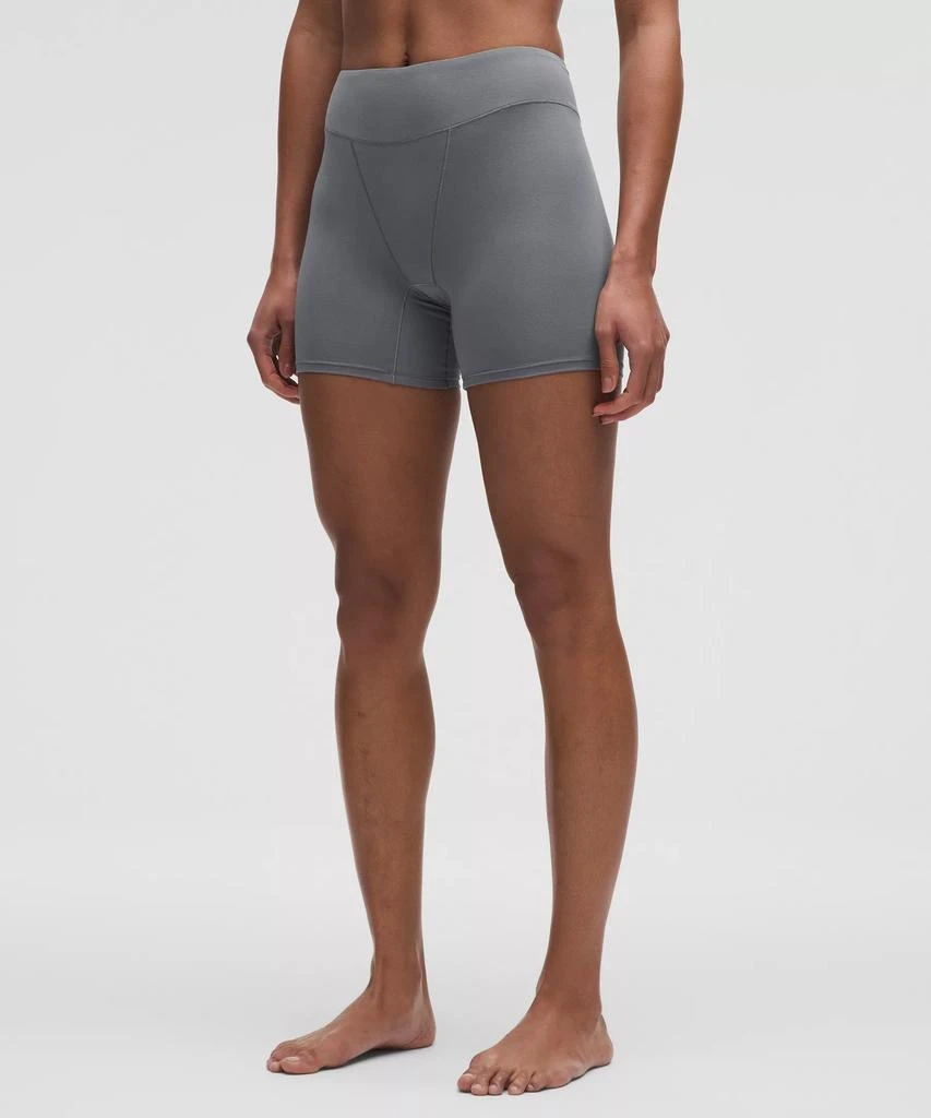 UnderEase Super-High-Rise Shortie Underwear 商品