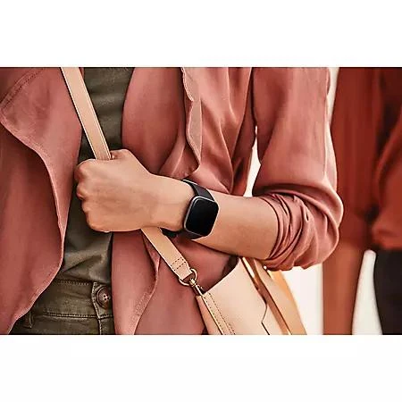 Fitbit Versa 2 Smartwatch Carbon (Black) with Bonus Bands (Olive) 商品