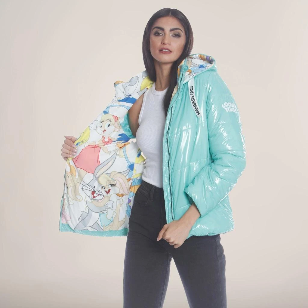 商品Members Only|Women's Hi-Shine Chevron Quilt Puffer with Looney Tunes Mashup Print Lining,价格¥284,第1张图片