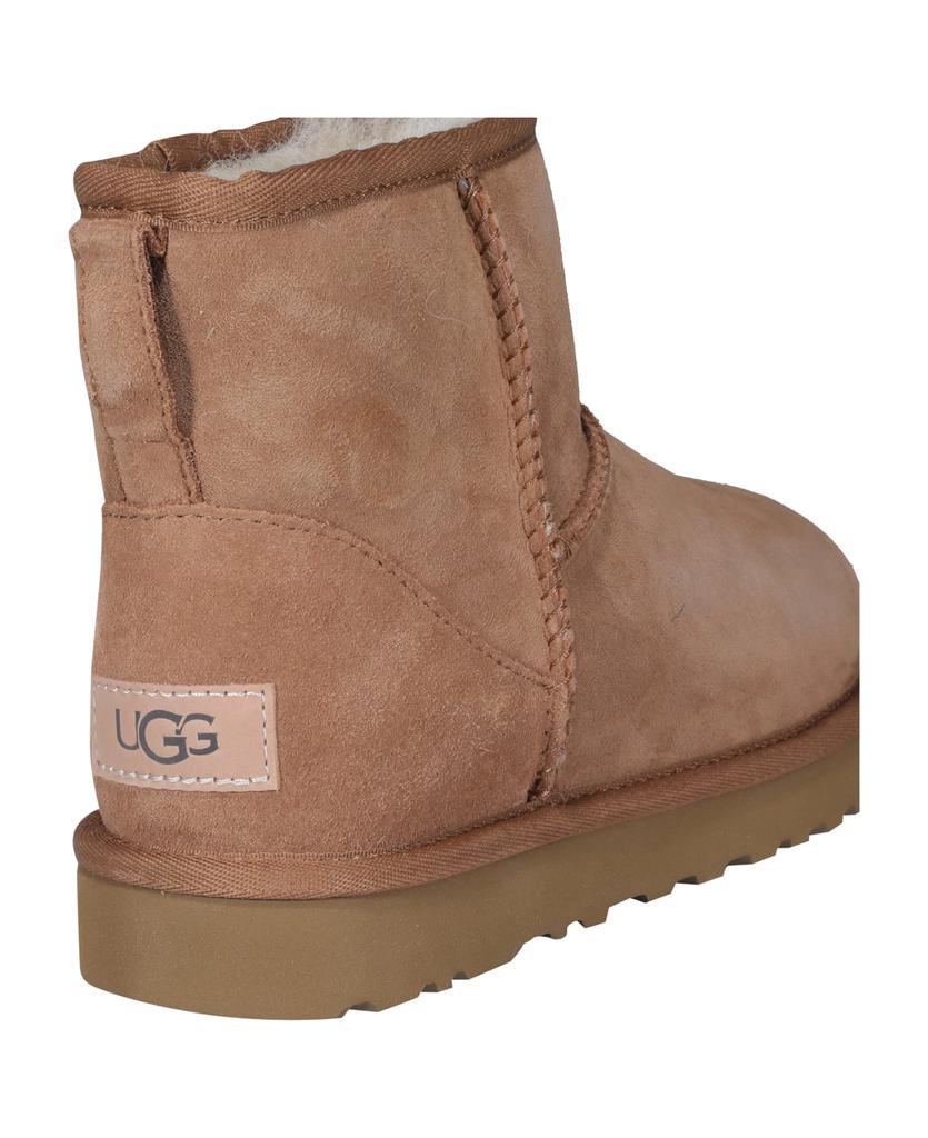 商品UGG|Mini Classic Booties,价格¥1471,第6张图片详细描述