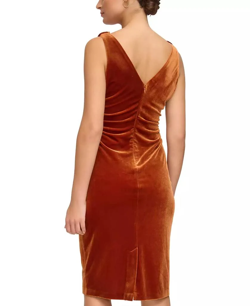 商品Kensie|Women's Cowlneck Sleeveless Velvet Dress,价格¥805,第3张图片详细描述