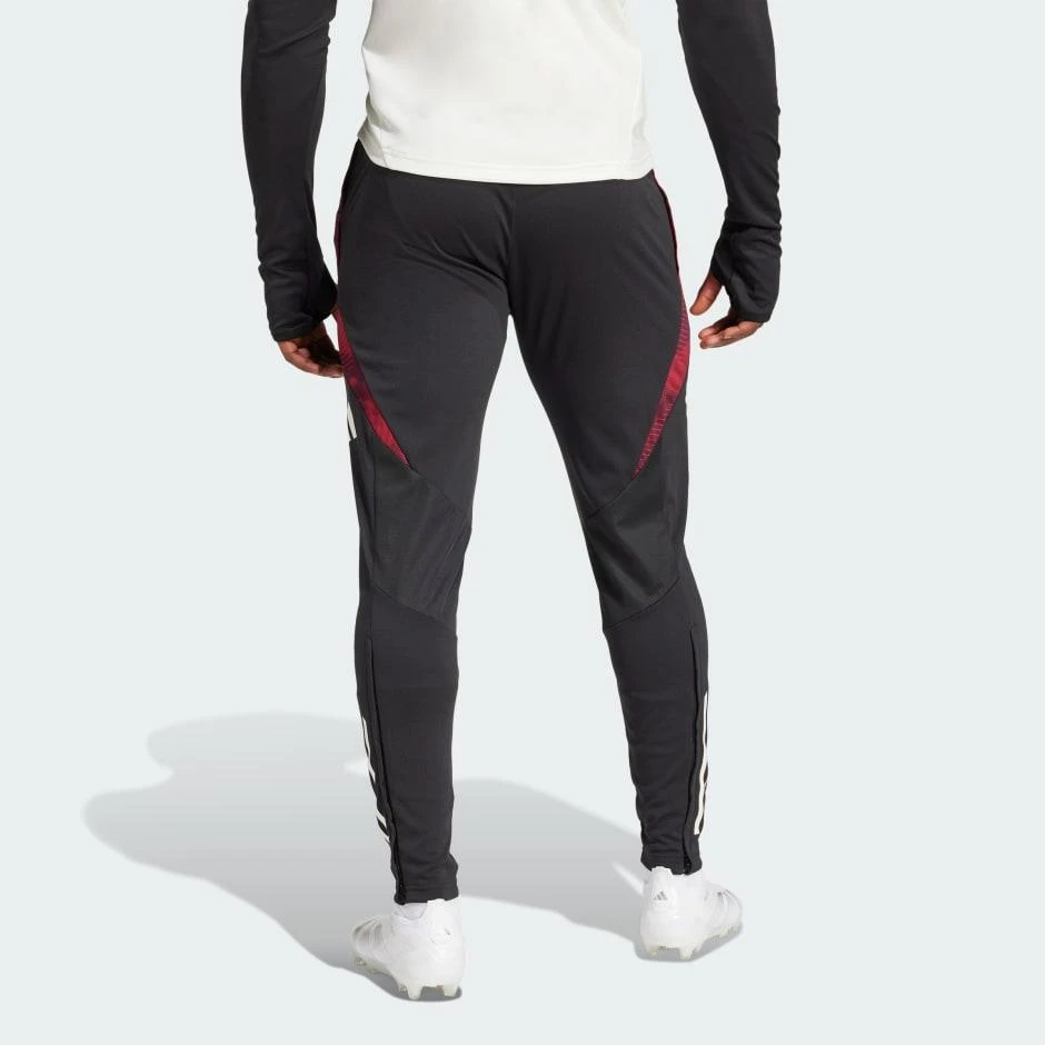 商品Adidas|Manchester United Tiro 24 Training Pants,价格¥335,第2张图片详细描述