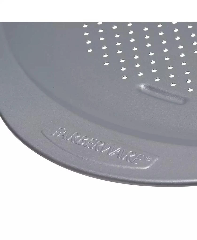 商品Farberware|GoldenBake Nonstick Perforated Pizza Pan, 15.5-Inch, Light Gray,价格¥164,第4张图片详细描述