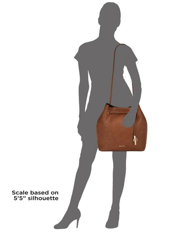 商品Calvin Klein|Reversible Leather Purse with Detachable Clutch,价格¥758,第4张图片详细描述