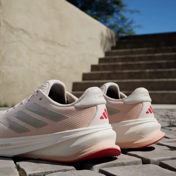 Supernova Rise 2 Running Shoes 商品