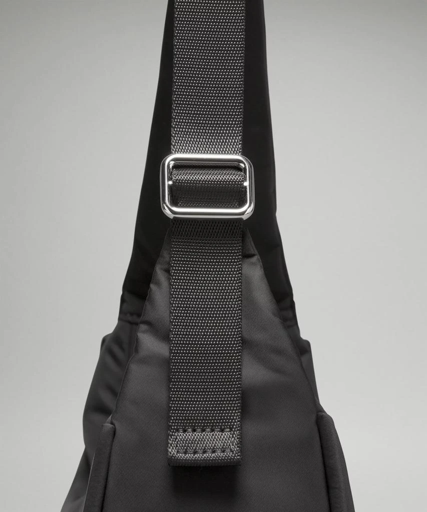 商品Lululemon|Mini Shoulder Bag 4L,价格¥462,第4张图片详细描述