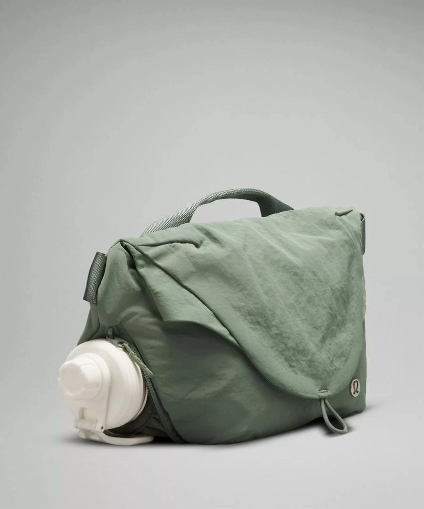 Curved Crossbody Bag 3L 商品