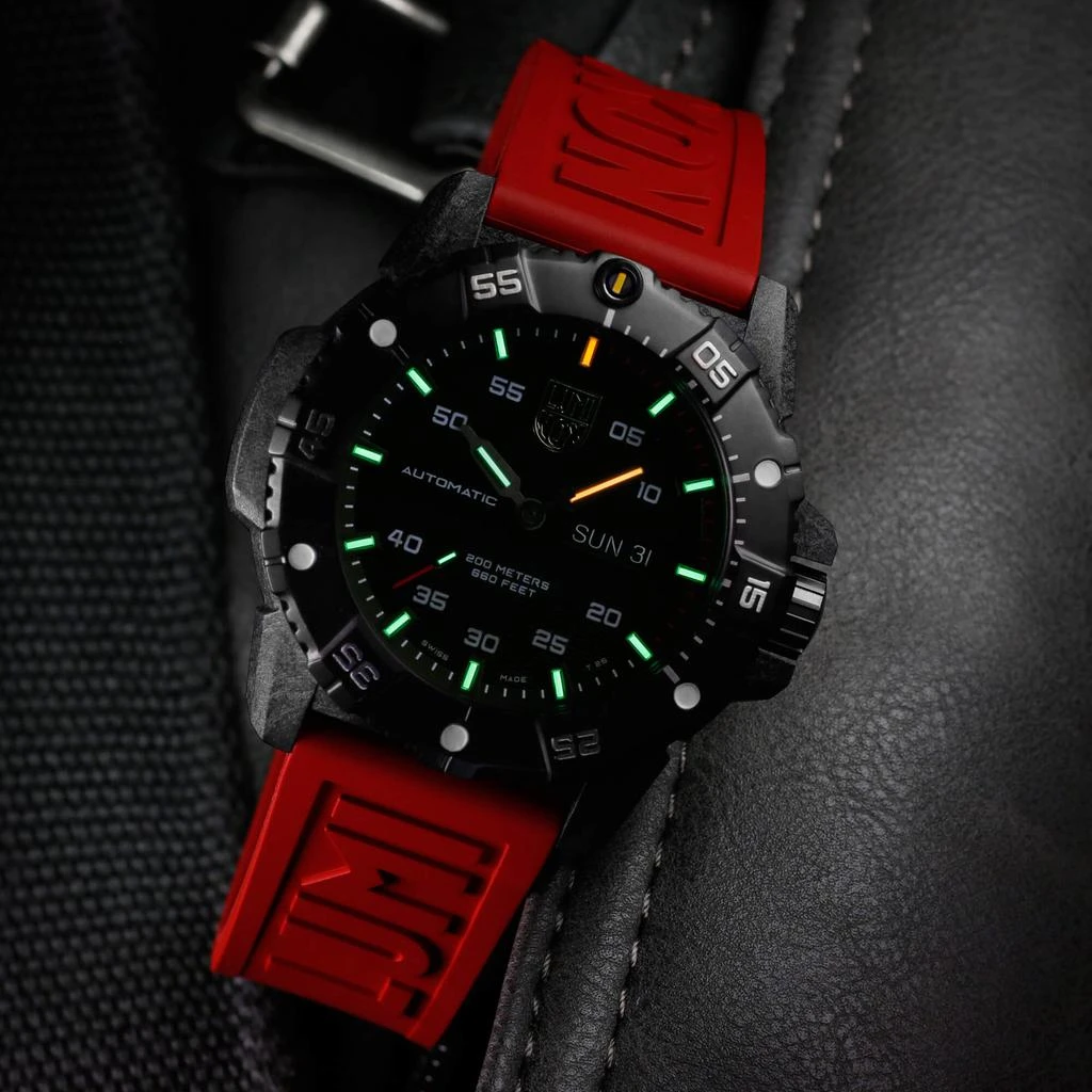 Luminox Men's Automatic Watch - Master Carbon Seal Black Dial Rubber Strap Dive | 3875 商品