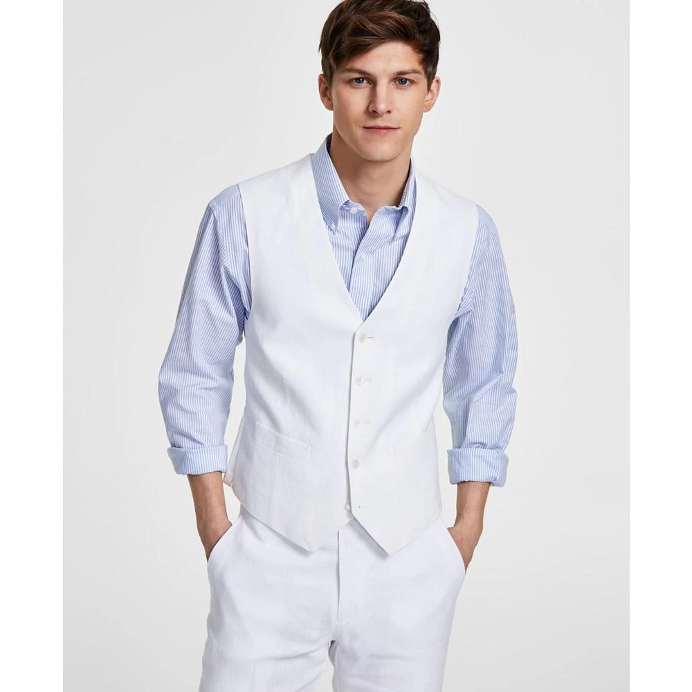商品Tommy Hilfiger|Men's Modern-Fit TH Flex Stretch Linen Suit Vest,价格¥151,第1张图片