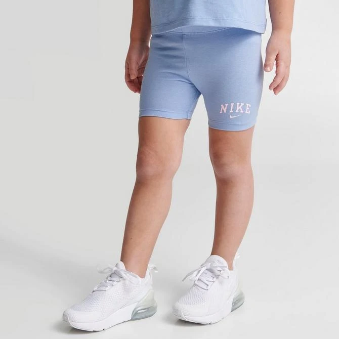 Girls' Toddler Nike T-Shirt and Bike Shorts Set 商品