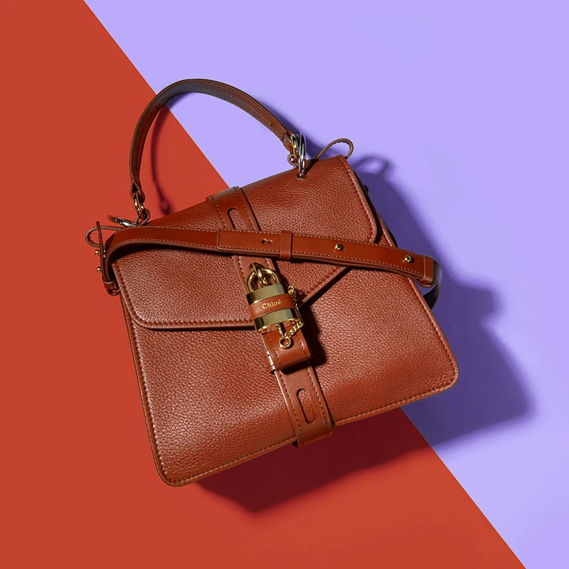Chloe' 蔻依 棕色皮革挎包 C19AS188-B57-27S 商品