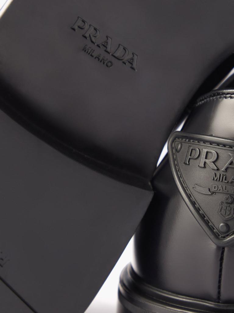 商品Prada|Triangle logo-patch leather Derby shoes,价格¥6204,第4张图片详细描述