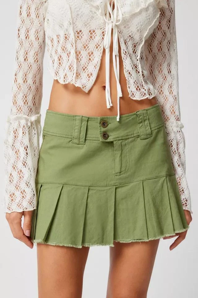 商品Urban Outfitters|UO Raven Linen Pleated Mini Skirt,价格¥222,第1张图片详细描述