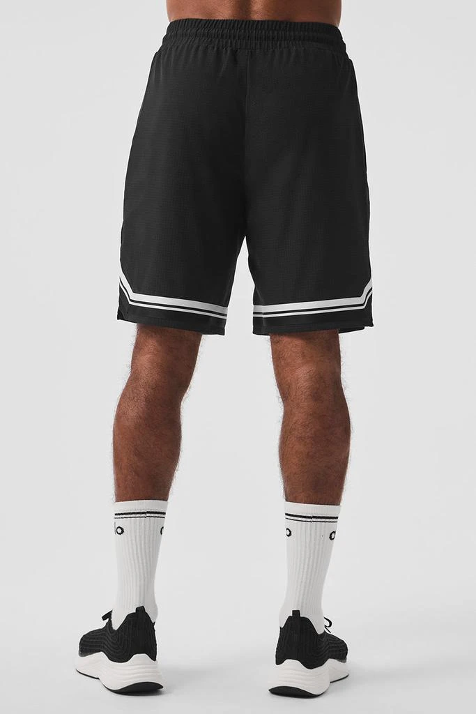 商品Alo|9" Traction Arena Short - Black,价格¥745,第2张图片详细描述