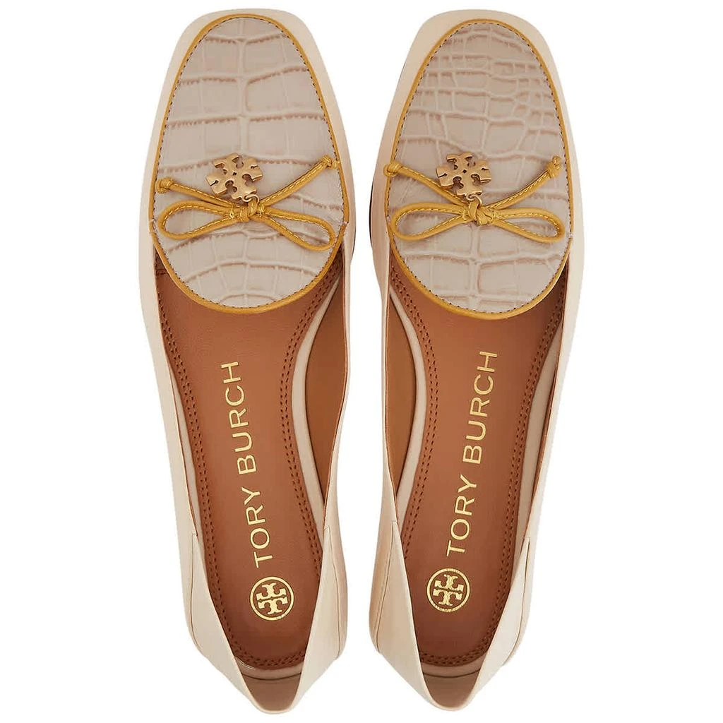 商品Tory Burch|Ladies New Cream / Taupe / New Cream Tory Charm Loafer,价格¥1456,第3张图片详细描述