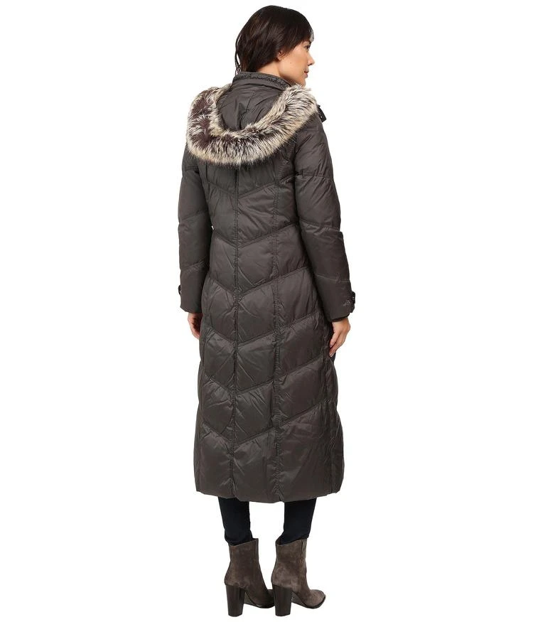 商品London Fog|Chevron Quilted Maxi Coat with Fur Hood,价格¥1084,第3张图片详细描述