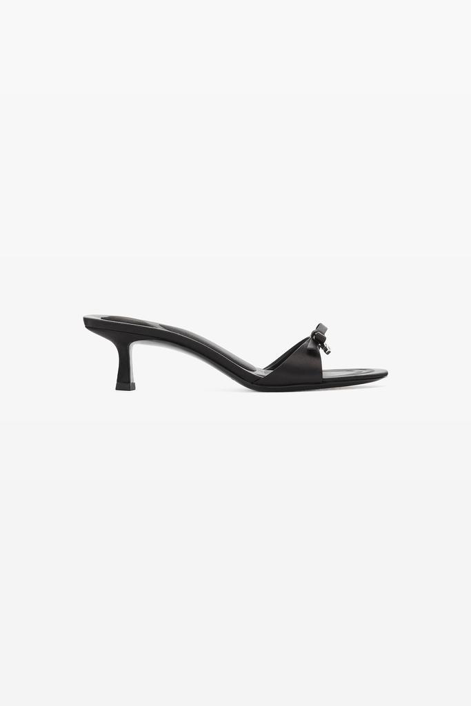 商品Alexander Wang|DAHLIA 50 BOW SANDAL IN SATIN,价格¥3541,第1张图片