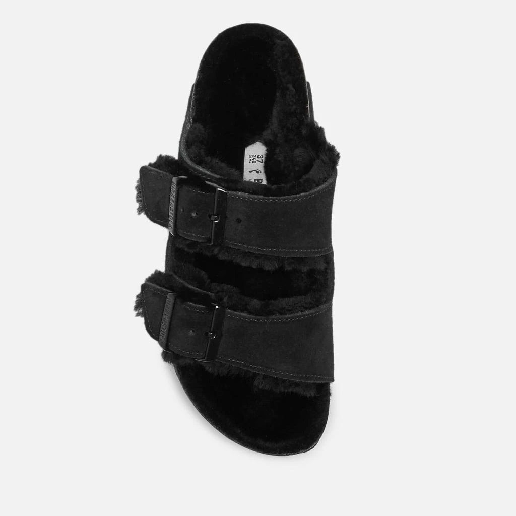 商品Birkenstock|Birkenstock Women's Arizona Slim Fit Shearling Double Strap Sandals,价格¥1281,第3张图片详细描述