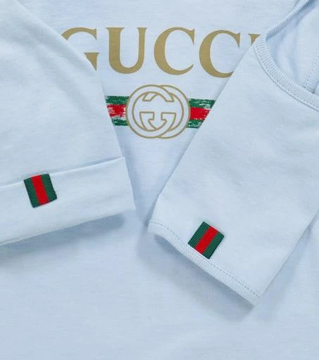 商品Gucci|Baby logo cotton bodysuit, hat and bib set,价格¥2366,第3张图片详细描述
