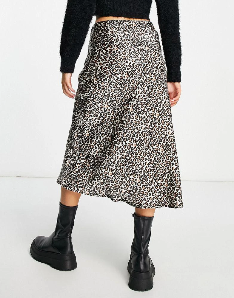 商品Wednesday's Girl|Wednesday's Girl leopard print satin midi skirt in brown,价格¥206,第2张图片详细描述