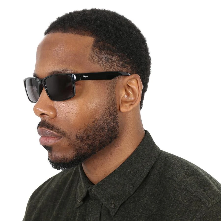 商品Salvatore Ferragamo|Salvatore Ferragamo Grey Rectangular 58 mm Men's Sunglasses SF960S 001 58,价格¥587,第2张图片详细描述