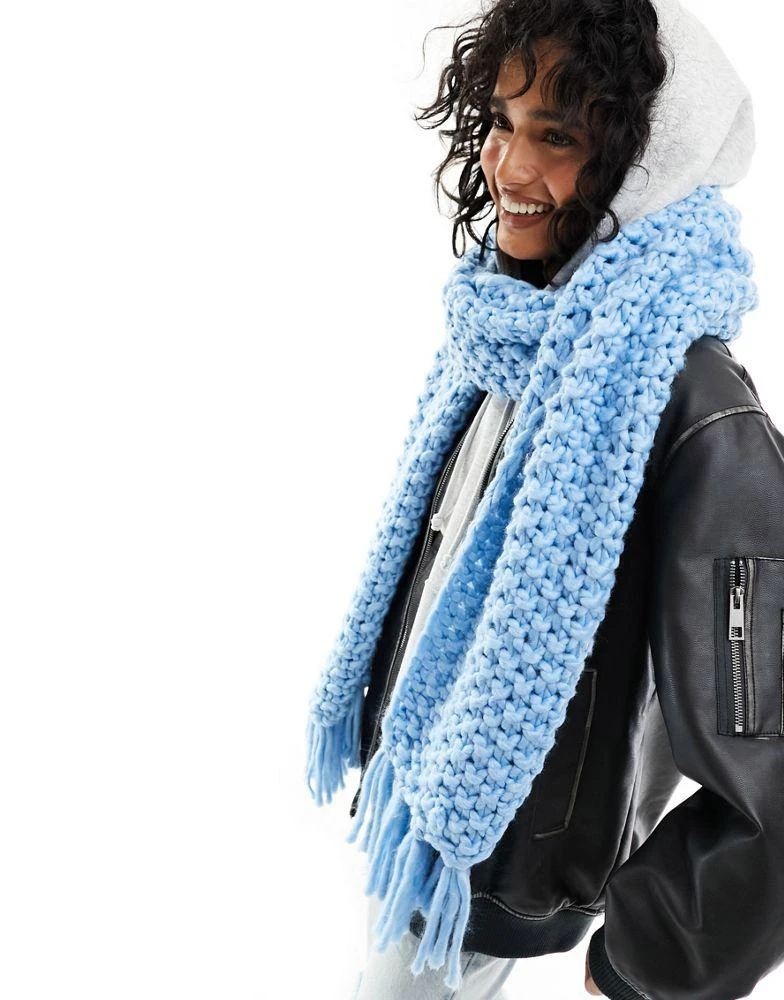 商品ASOS|ASOS  DESIGN chunky knit scarf with tassels in blue,价格¥205,第1张图片