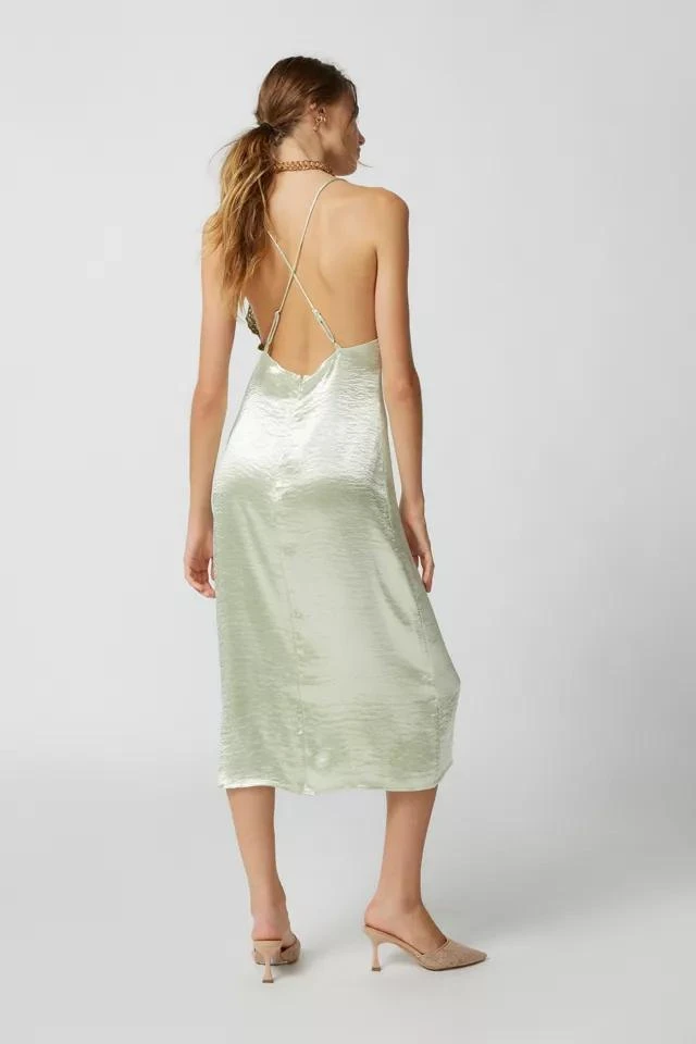 商品Urban Outfitters|UO Chloe Satin Slip Dress,价格¥525,第5张图片详细描述