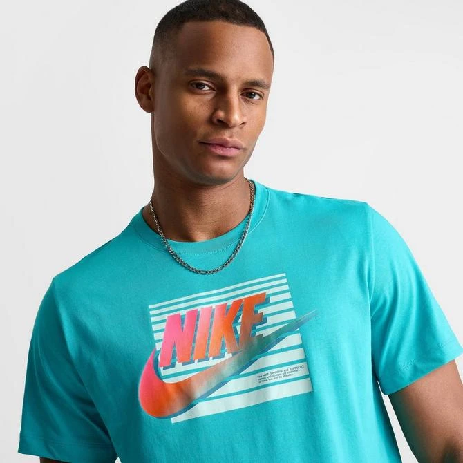 Men's Nike Sportswear Futura Gradient Graphic T-Shirt 商品