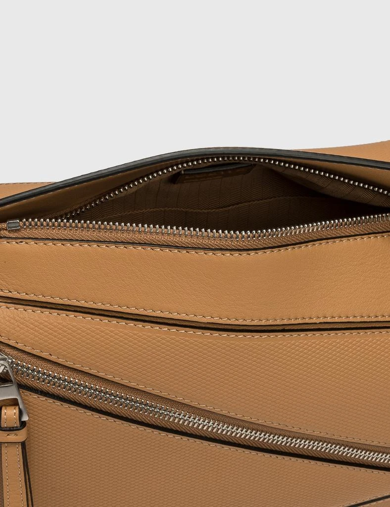商品Loewe|Small Puzzle Bumbag,价格¥20483,第4张图片详细描述
