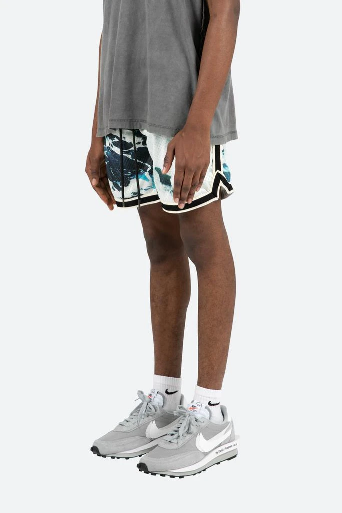商品MNML|Wave Basketball Shorts - Blue/White,价格¥75,第2张图片详细描述